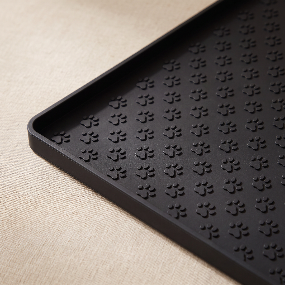 Silicone Pet Bowl Mat with Raised Edge