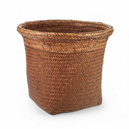 Product on white background (Large) larger round woven seagrass basket with braided rim, shown front-on.