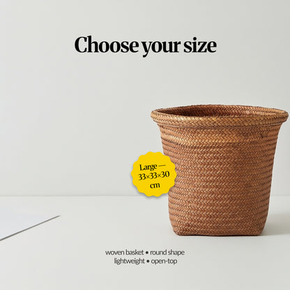 Choose your size – Large round woven basket shown with “Large 33×33×30 cm” label; lightweight, open-top storage.