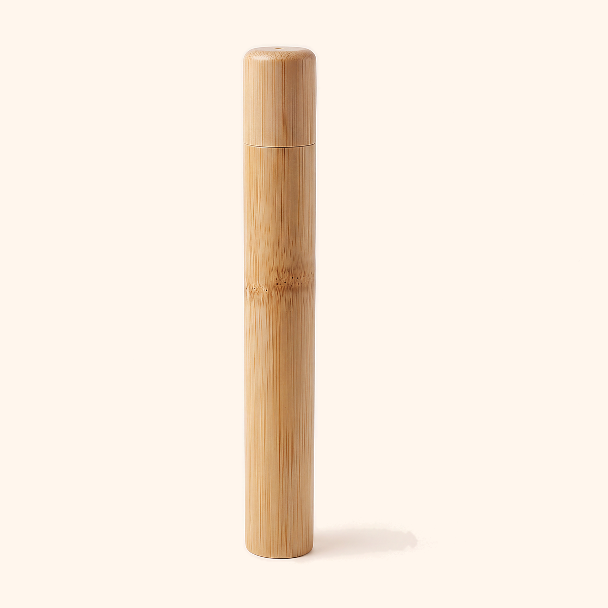 Adult 21 cm toothbrush case with a lighter spliced finish, standing upright on cream